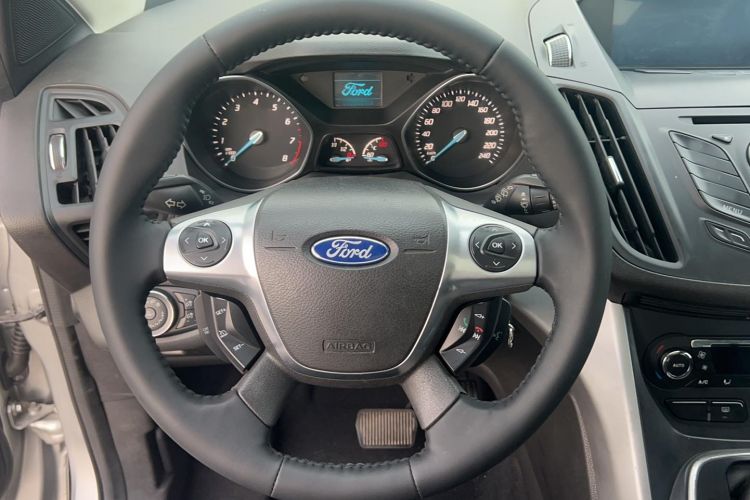 Used Ford Kuga 2013 1.6L GTDi Two-Wheel-Drive Trend Model
