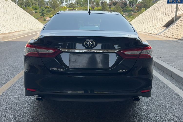 Used Toyota Camry 2021 2.0G Luxury Edition
