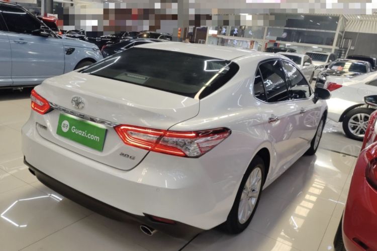 Used Toyota Camry 2019 Revised Version 2.0G Luxury Edition

