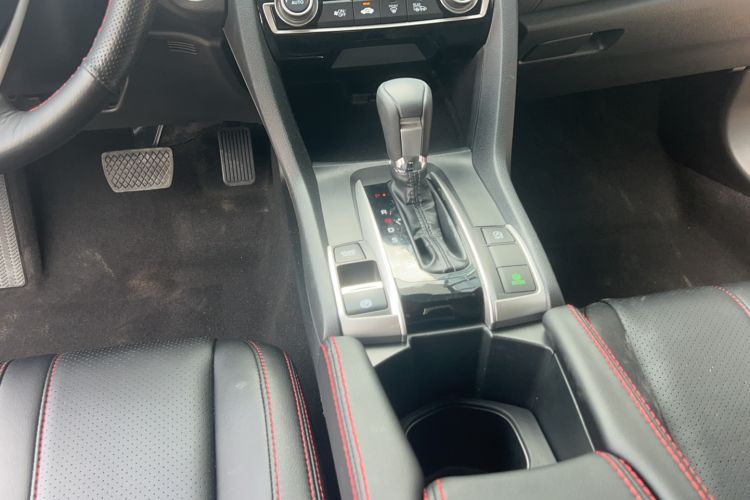 Used Honda Civic 2016 220TURBO CVT Luxury Edition