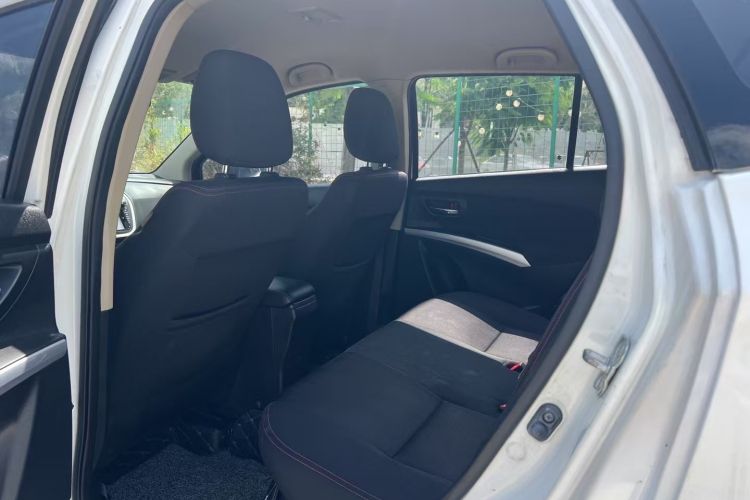 Used Suzuki S-Cross 2014 1.6L CVT Two-Wheel Drive Entry Model
