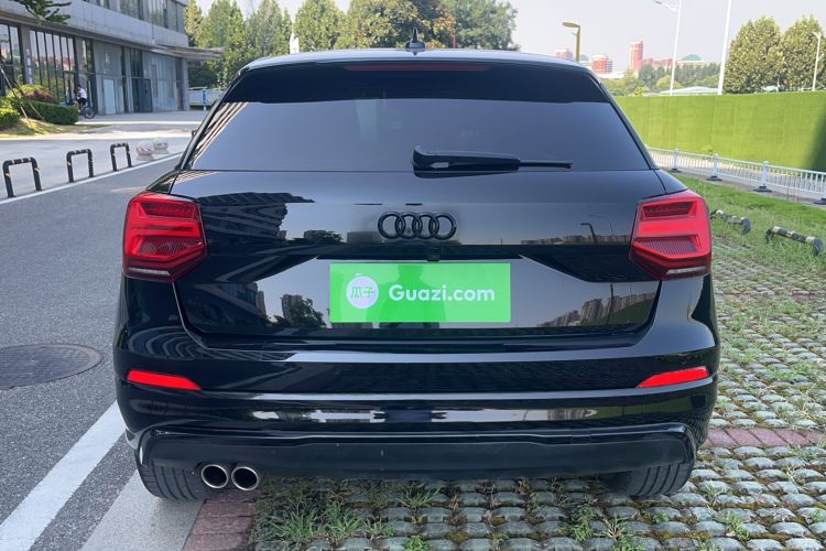 Used Audi Q2L 2021 35 TFSI Progressive Dynamic Edition
