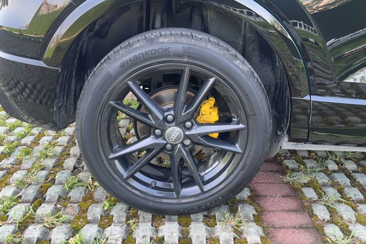 Used Audi Q2L 2021 35 TFSI Progressive Dynamic Edition
