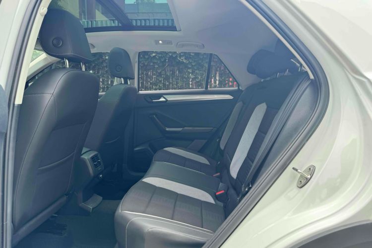 Used Volkswagen T-ROC 2020 280TSI DSG Two-Wheel Drive Advanced Version