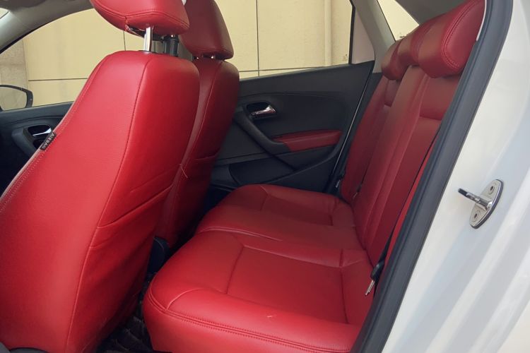 Used Volkswagen Polo 2018 1.5L Automatic Enjoyment Model
