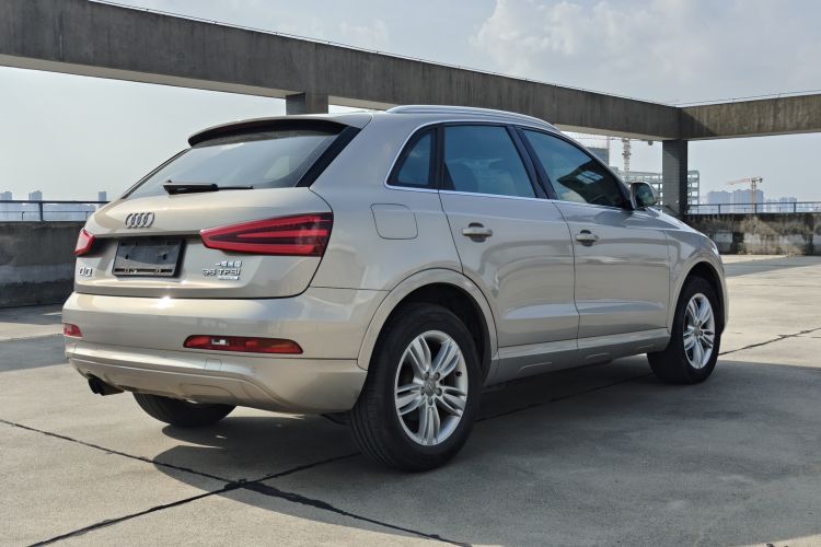 Used Audi Q3 2015 35 TFSI Comfort Model
