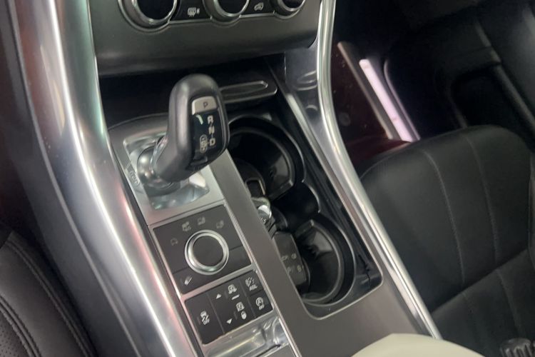 Used Land Rover Range Rover Sport 2015 3.0 SC V6 HSE DYNAMIC
