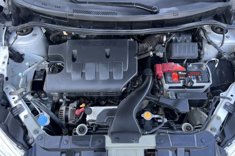 Used Venucia R50 2015 1.6L Manual Fashion Edition
