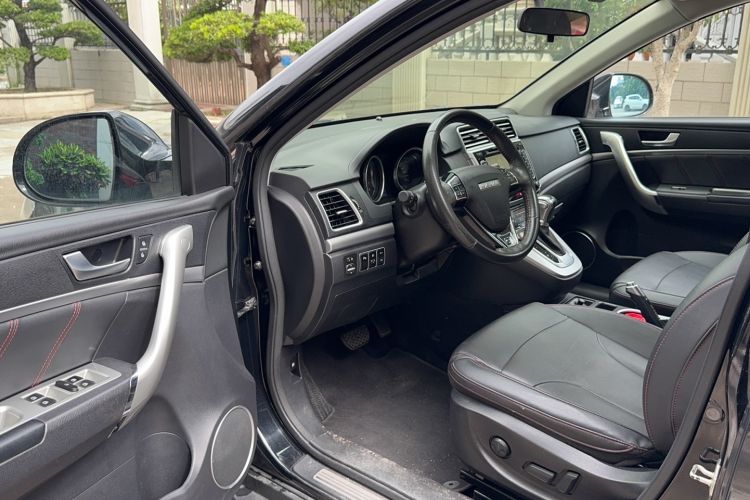 Used Haval H6 2017 Restyled Red-Label Sport Version 1.5T Automatic Two-Wheel Drive Luxury Trim
