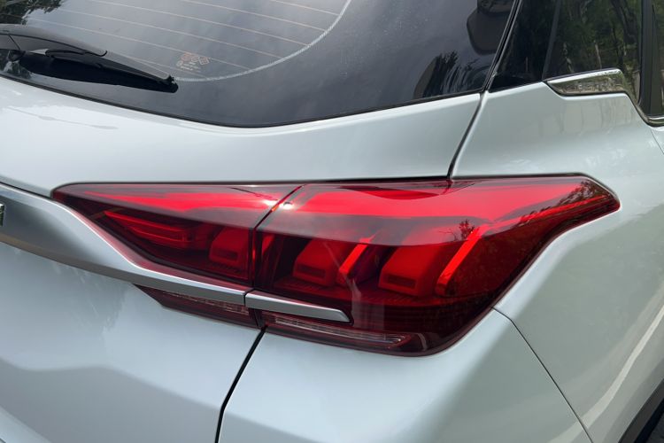 Used BAIC Beijing X3 2019 1.5T CVT Glory Edition
