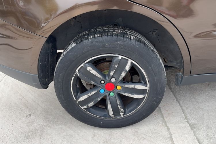 Used Geely Auto GX7 2015 Classic Edition 1.8L Manual Elite Model China V Standard
