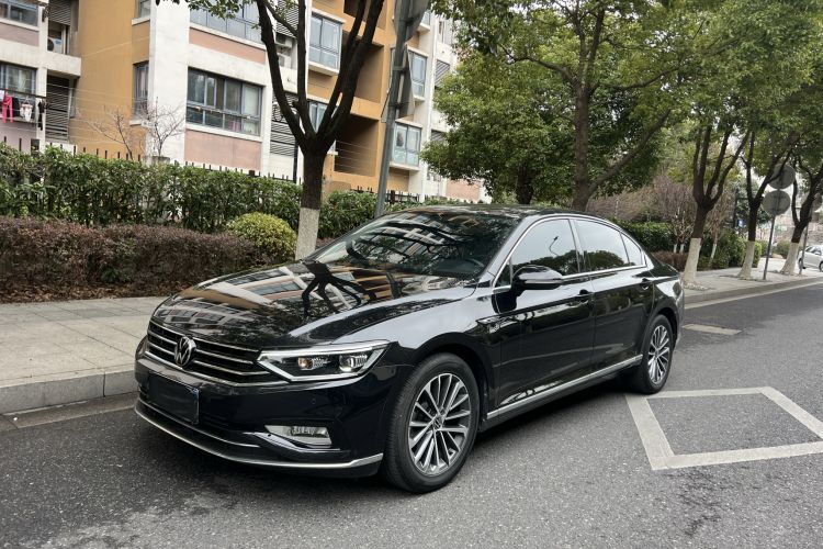 Used Volkswagen Magotan 2020 330TSI DSG Luxury Edition