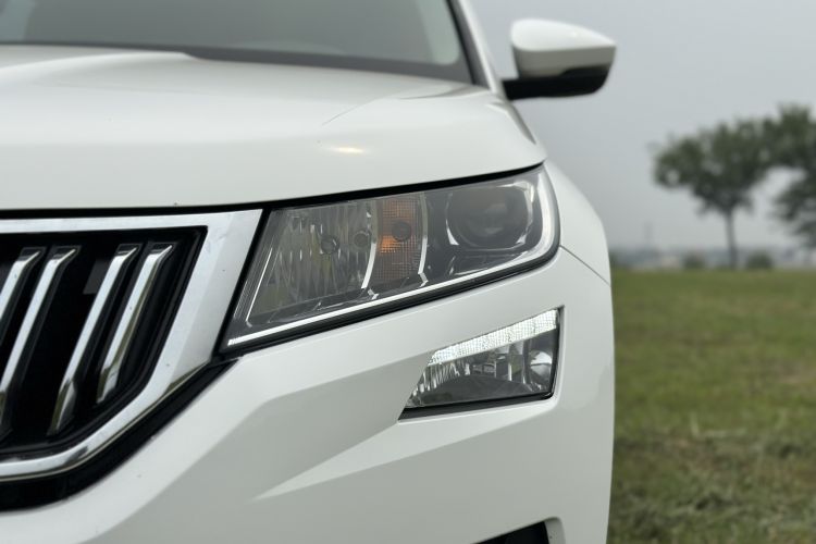 Used Skoda Kodiaq 2018 Facelifted TSI330 5-Seater Two-Wheel-Drive Comfort Edition