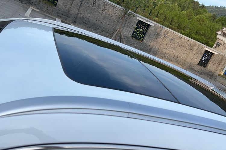 Used Geely Auto Emgrand X7 Sport 2018 1.8TD Automatic Two-Wheel Drive ZhiZun Model with 4G Connectivity
