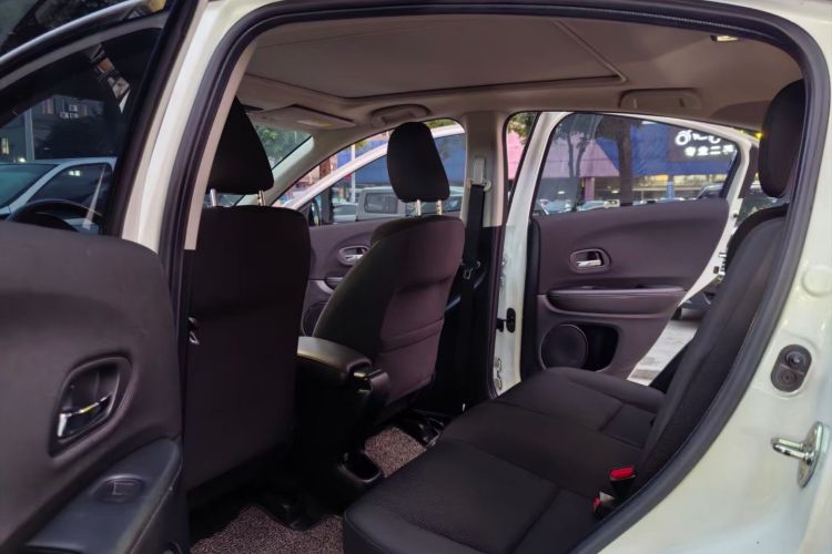 Used Honda Vezel 2020 1.5L CVT Elite Edition
