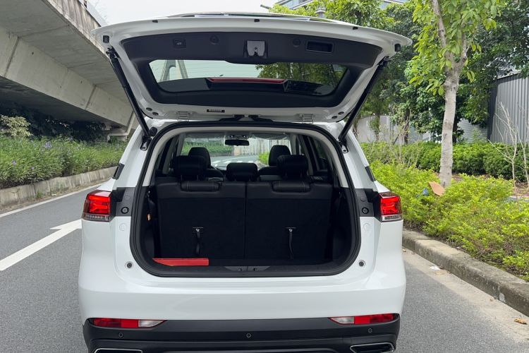 Used Changan X7 PLUS 2024 1.5T Automatic Luxury 7-Seater
