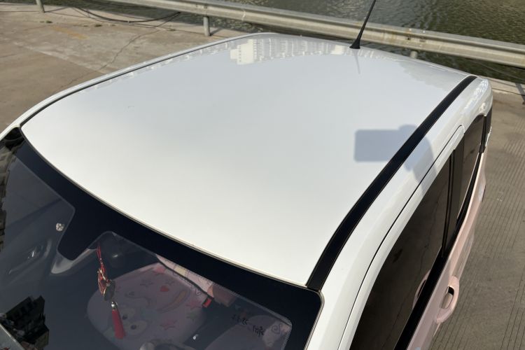 Used Wuling Hongguang MINIEV 2022 Macaron Premium Model – Lithium Ternary Battery
