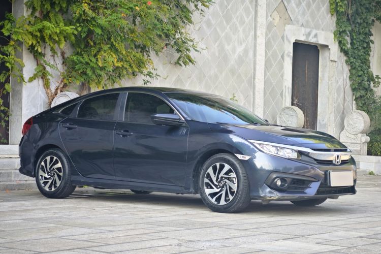 Used Honda Civic 2016 220TURBO CVT Luxury Edition