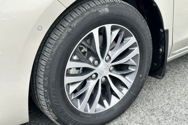 Used Buick GL8 2023 ES Lu Zun Deluxe Model