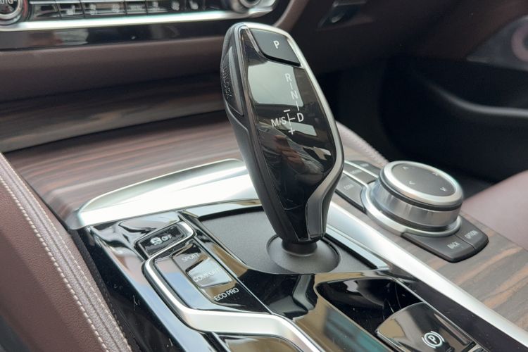 Used BMW 5 Series 2022 Updated 530Li Leading Edition Luxury Package
