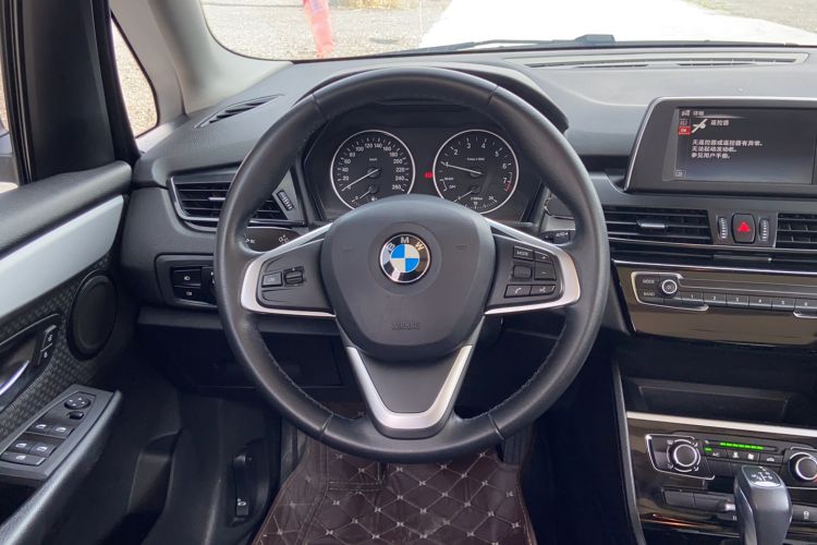 TDK.VehicleDetails.img