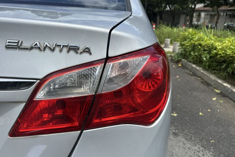 Used Hyundai Celesta 2015 1.6L Automatic Comfort Model
