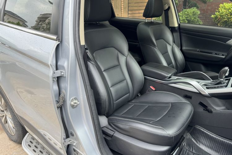 Used Geely Auto Emgrand X7 Sport 2016 1.8TD Automatic Smart Connectivity Version
