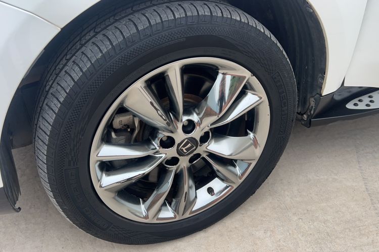 Used Luxgen Great 7 SUV 2011 2.2T Two-Wheel Drive Smart Version
