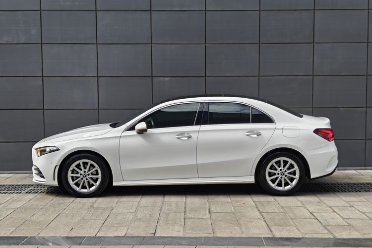 Used Mercedes-Benz A-Class 2020 Restyled A 200 L Sport Sedan Fashion Version

