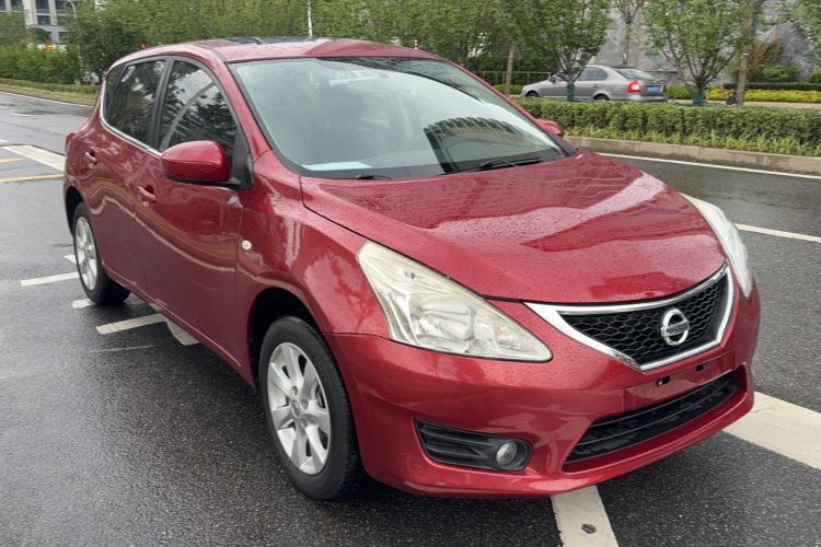 Used Nissan Tiida 2014 1.6L CVT Smart Model

