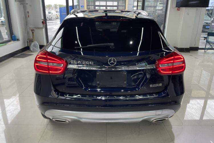 Used Mercedes-Benz GLA 2015 GLA 200 Fashion Model

