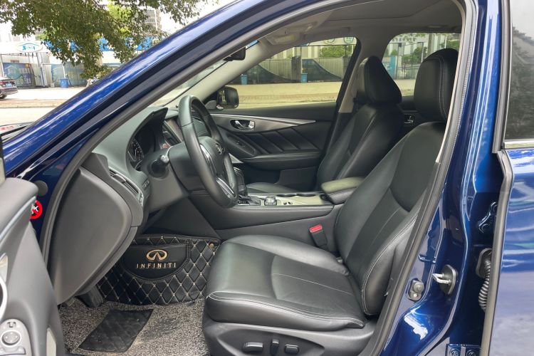 Used Infiniti Q50L 2018 2.0T Enjoyment Edition China V standard
