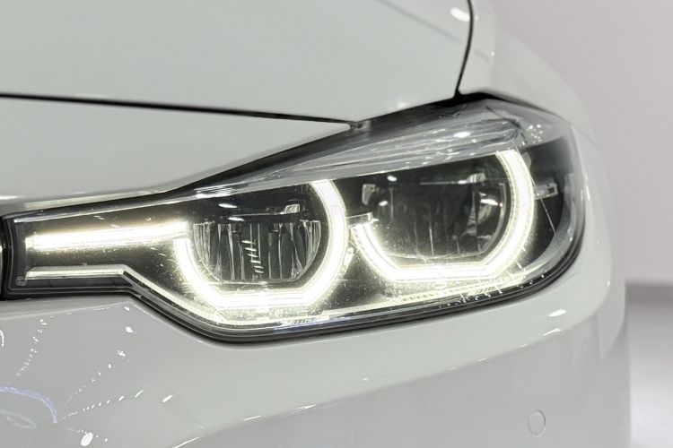 Used BMW 3 Series 2019 320Li Fashion Model
