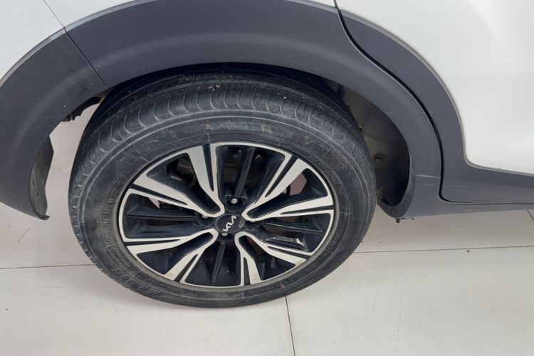 Used Kia kx1 Stonic 2021 1.4L CVT Fun & Sunroof Model