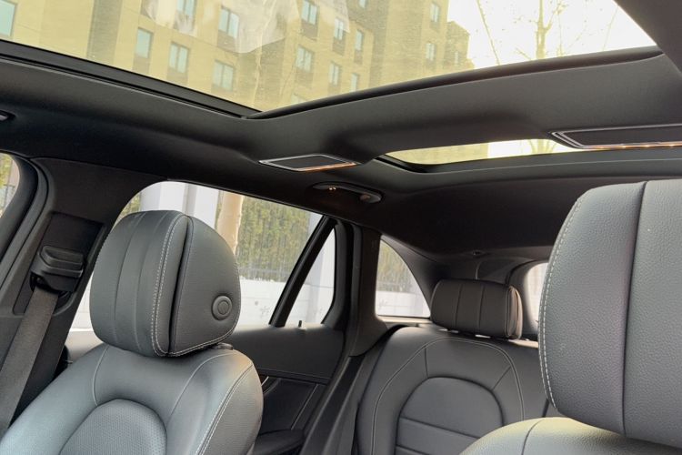 Used Mercedes-Benz GLC 2019 GLC 260 L 4MATIC Dynamic Model
