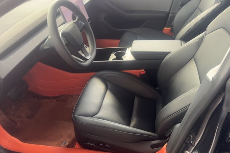 Used Tesla Model 3 2023 Rear-Wheel-Drive Version
