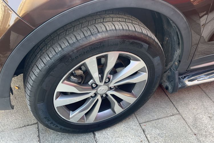 Used Geely Auto Emgrand X7 Sport 2016 1.8TD Automatic ZhiZun Version
