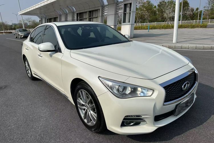 Used Infiniti Q50L 2016 2.0T Comfort Edition
