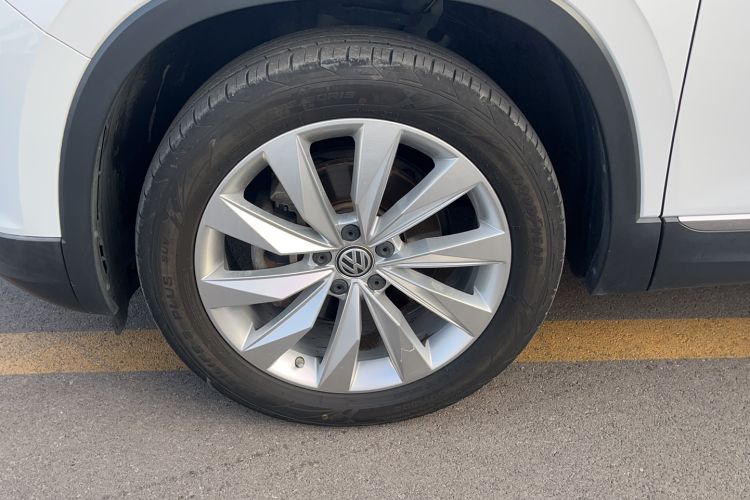 Used Volkswagen Tayron 2020 330TSI Two-Wheel Drive Luxury Connected Pro Edition
