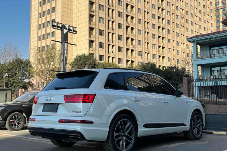 Used Audi Q7 2018 45 TFSI S line Sport Edition
