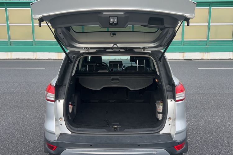 Used Ford Kuga 2013 1.6L GTDi Two-Wheel-Drive Trend Model
