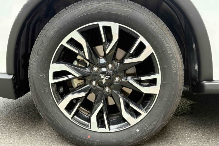 Used Mitsubishi Outlander 2019 2.0L Two-Wheel Drive Comfort Edition 5 Seats China V Standard
