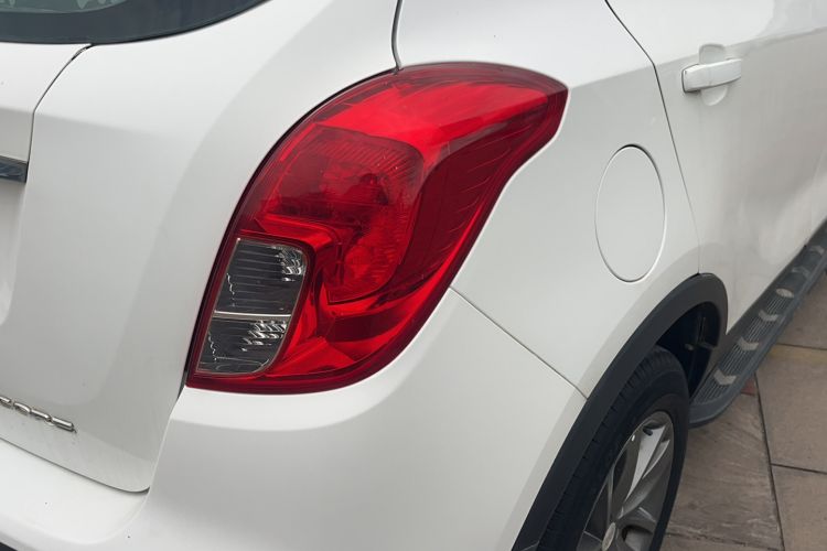 Used Buick Encore 2016 18T Automatic Two-Wheel Drive Urban Leading Edition
