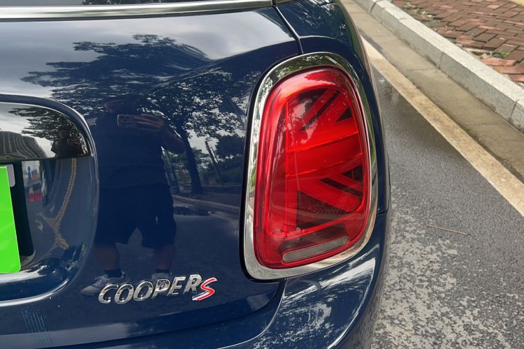 Used  MINI 2019 2.0T COOPER S Artist Five-Door Edition
