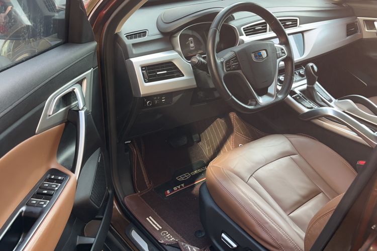 Used Geely Auto Emgrand X7 Sport 2016 1.8TD Automatic ZhiZun Version
