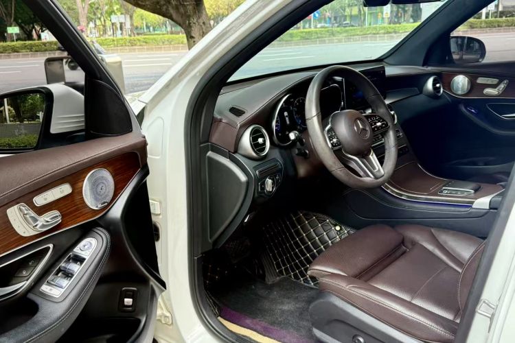 Used Mercedes-Benz GLC 2021 GLC 300 L 4MATIC Dynamic Model