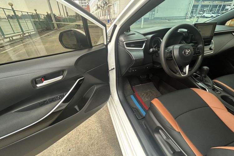 Used Toyota Levin 2022 Dual-Motor 1.8H E-CVT Leading Edition
