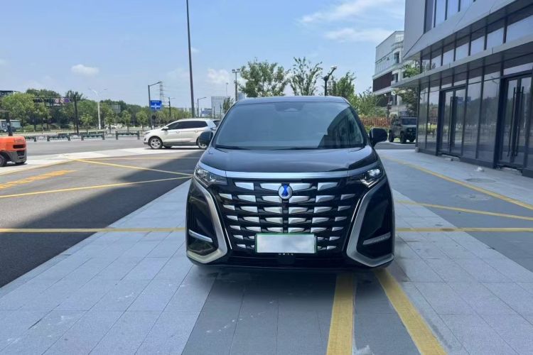 Used Denza D9 2022 DM-i 970 Four-Wheel Drive Flagship Model
