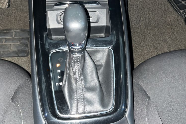 Used Roewe i5 2020 1.5L Automatic 4G Connected Linghao Edition
