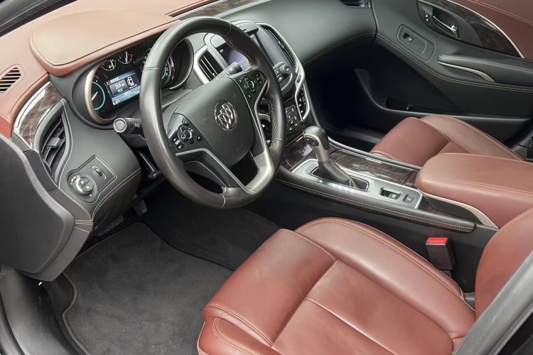 Used Buick LaCrosse 2013 2.4L SIDI Elite Comfort Version
